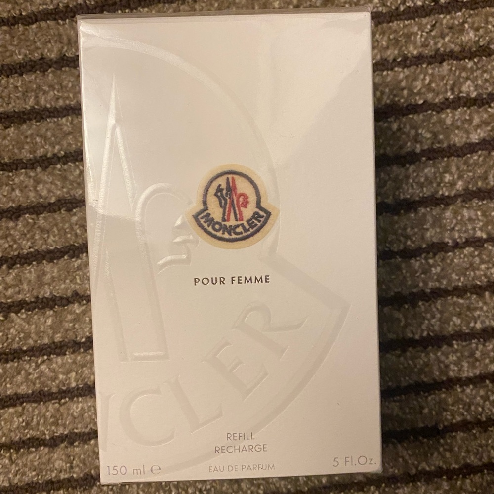 Moncler refill